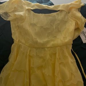 Speechless kids girls size7  yellow dress ( new)